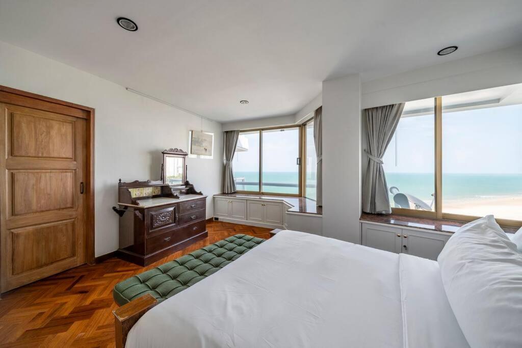 Appartement 4br Seaview 360 Penthouse 11f Hua Hin