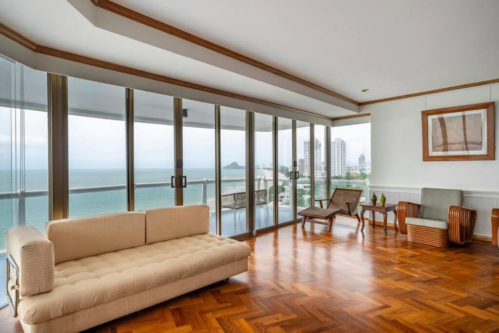Appartement 4br Seaview 360 Penthouse 11f Hua Hin